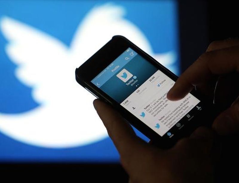 twitter launch fleets feature for users india know how it works | भारीच! Twitter ने लाँच केलं इन्स्टासारखं 'हे' भन्नाट फीचर