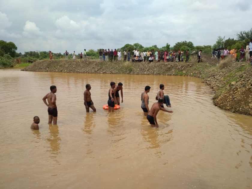 tow drowned in lake, barshitakli taluka | महागाव येथील गावतलावात बुडून दोघांचा मृत्यू