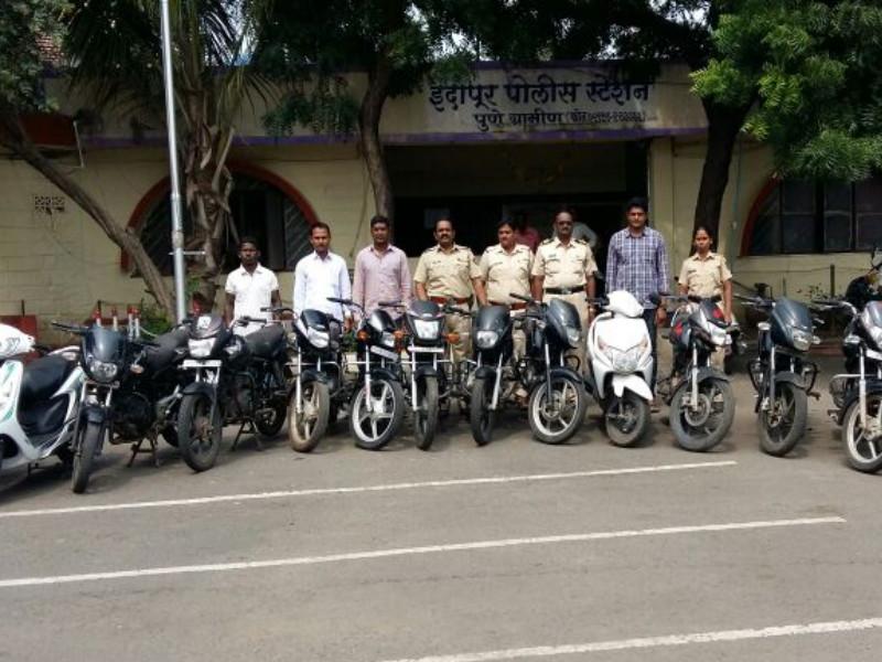Two-wheeler gang raided; Indapur police action | दुचाकी चोरणारी टोळी जेरबंद; इंदापूर पोलिसांची कारवाई