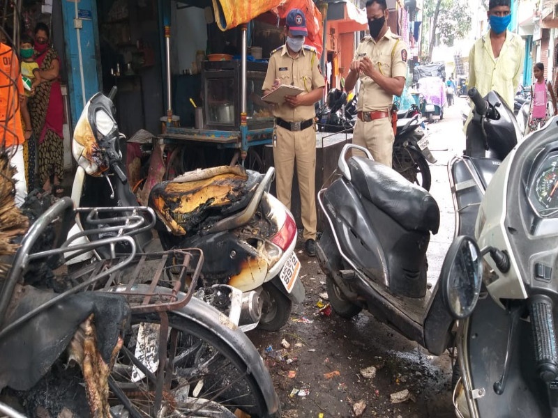 Six two-wheelers burnt in Laxminagar, Yerawada area; three suspects arrested | लक्ष्मीनगर, येरवडा परिसरात सहा दुचाकी जाळल्या; तीन संशयित ताब्यात