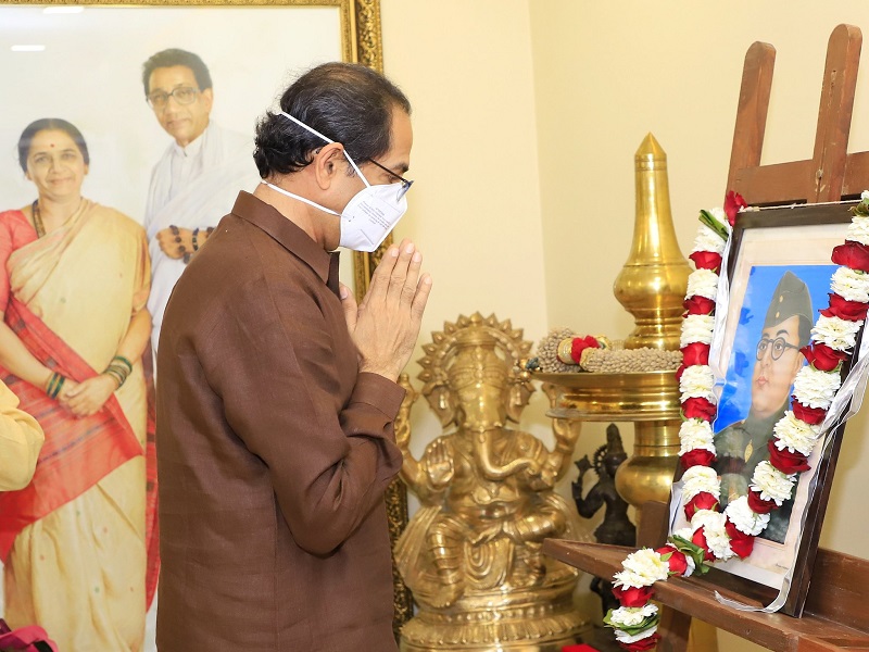 'Netaji's national pride, sacrifice is always inspiring', Uddhav Thackeray greets Netaji Subhash Chandra Bose! | 'नेताजींचा राष्ट्राभिमान, त्याग सदैव प्रेरणादायी', उद्धव ठाकरेंकडून नेताजी सुभाषचंद्र बोस यांना अभिवादन!