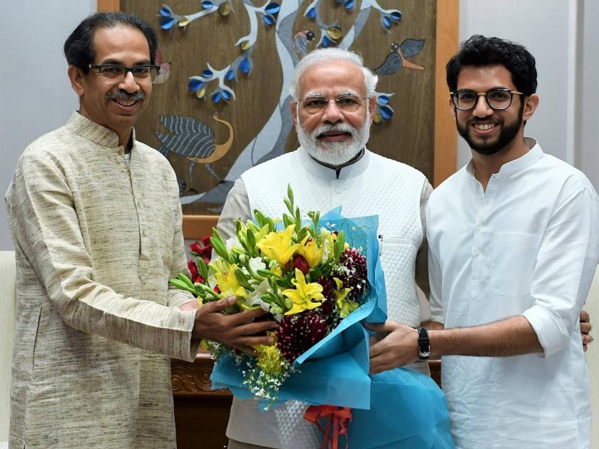 Uddhav Thackeray had sought an appointment with narendra Modi before the elections says dipak kesarkar | "निवडणुकीआधी उद्धव ठाकरेंनी मोदींकडे भेटीची वेळ मागितली होती", शिंदे गटातील नेत्याचा मोठा गौप्यस्फोट