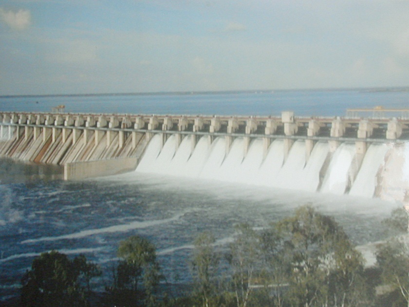 Good news; Ujani dam was 100 percent filled | आनंदाची बातमी; उजनी धरण शंभर टक्के भरले