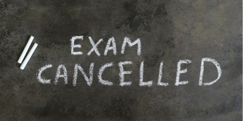 All final year university exams canceled! | विद्यापीठाच्या अंतिम वर्षाच्या सर्व परीक्षा तात्पुरत्या स्वरूपात रद्द!