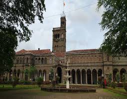 Savitribai Phule Pune University and Fergusson college declared the first ranking by Ministry of Human Resource Development | सावित्रीबाई फुले पुणे विद्यापीठ व फर्ग्युसन राज्यात अव्वल , मनुष्यबळ विकास मंत्रालयाकडून रँकिंग जाहीर