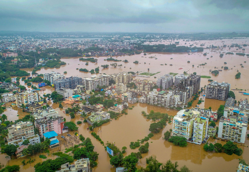 The relief of flood victims will soon increase | पूरग्रस्तांच्या मदतीत लवकरच वाढ करणार : चंद्रकांत पाटील