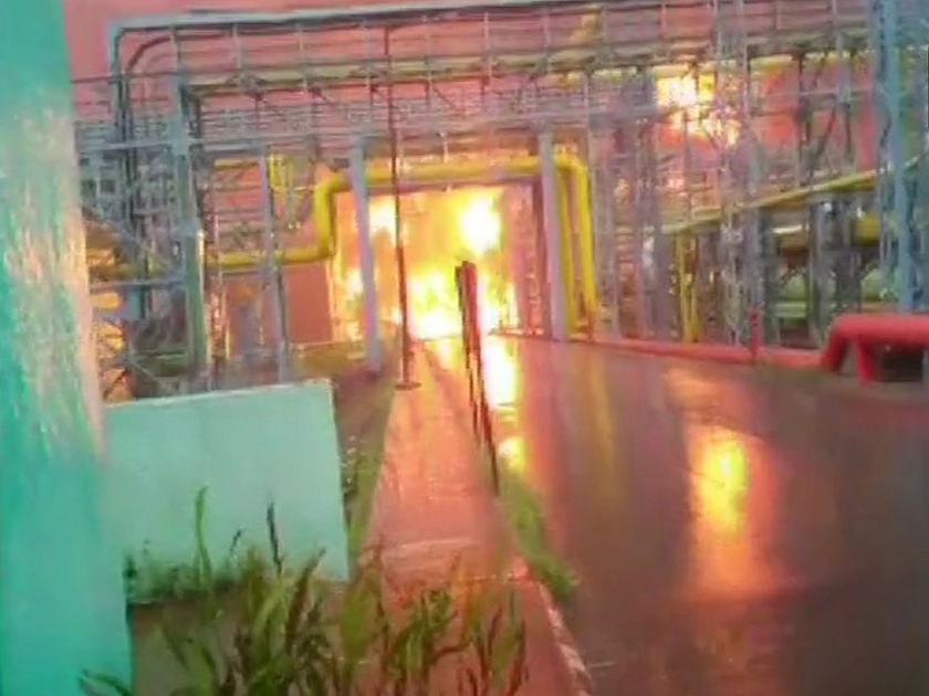 Fire breaks out at a uran ONGC gas plant | Uran ONGC Fire: उरण ओएनजीसी गॅस प्रकल्पात भीषण आग, चार जणांचा मृत्यू