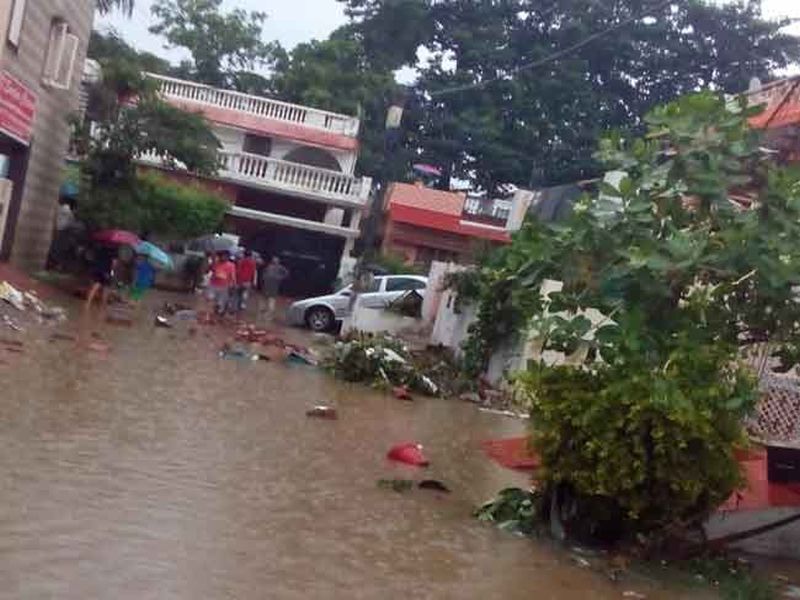 heavy rainfall in Uttarakhand, seven people died | उत्तराखंडमध्ये मुसळधार पावसामुळे जनजीवन विस्कळीत, सात जणांचा मृत्यू