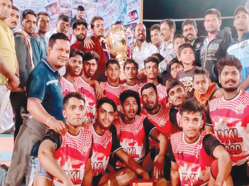 Colorful sports events in the castle; Jai Hanuman team wins championship in Kabaddi League tournament | वाड्यात रंगली क्रीडा स्पर्धा; कबड्डी लीग स्पर्धेत जय हनुमान संघाला विजेतेपद