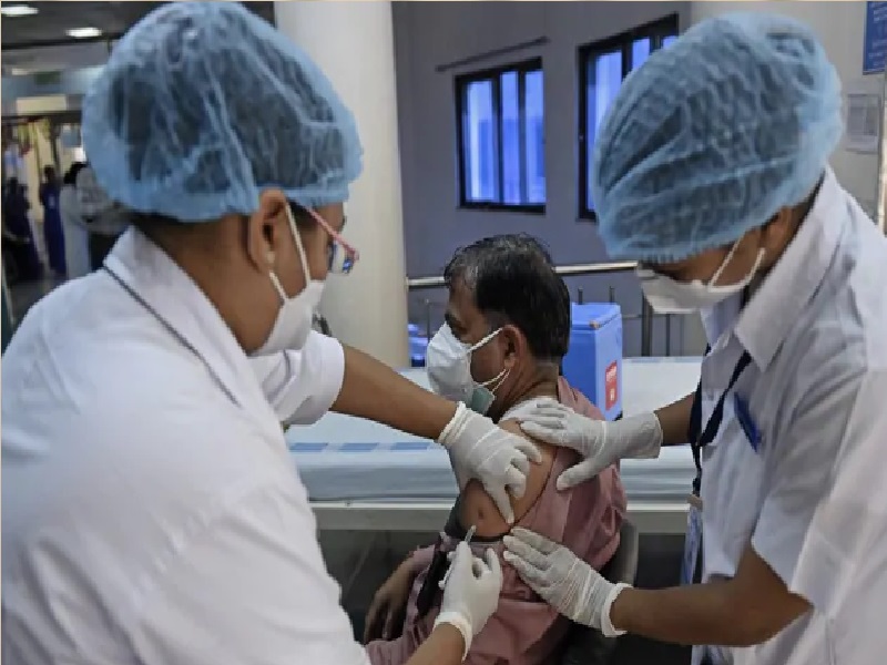 Record-breaking performance, corona vaccine was given to 93 lakh citizens today | रेकॉर्डब्रेक कामगिरी, आज झालं तब्बल 93 लाख नागरिकांचं लसीकरण