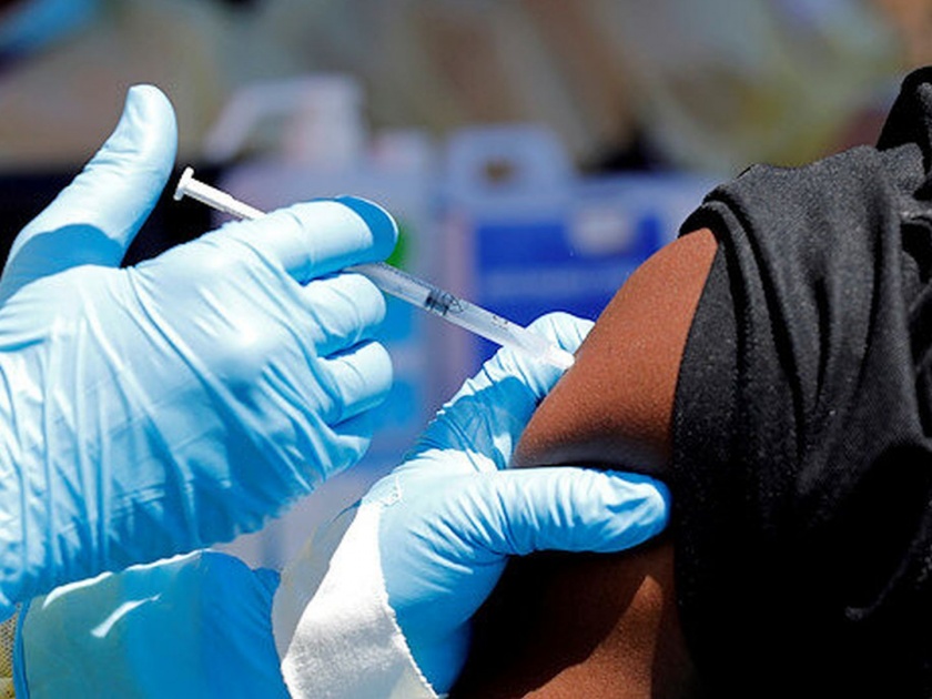 covid vaccine govt says a total of 447 adverse events following immunisation reported 3 cases required hospitalisation | 447 आरोग्य कर्मचाऱ्यांना लसीचे साईड इफेक्ट, प्रकृती बिघडल्यामुळे तिघे रुग्णालयात