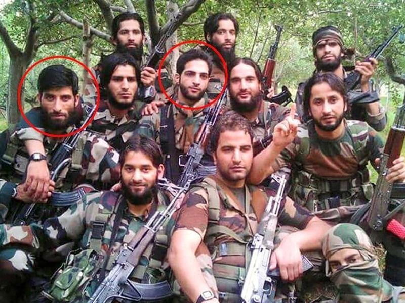 Army's big success, the death of Burhan Vani Gang in the Valley of Kashmirjammu and kashmir security forces have big success last surviving member of terrorist burhan wani gang killed | लष्कराला मोठं यश, काश्मीर खोऱ्यात बुरहान वानी गँगचा खात्मा