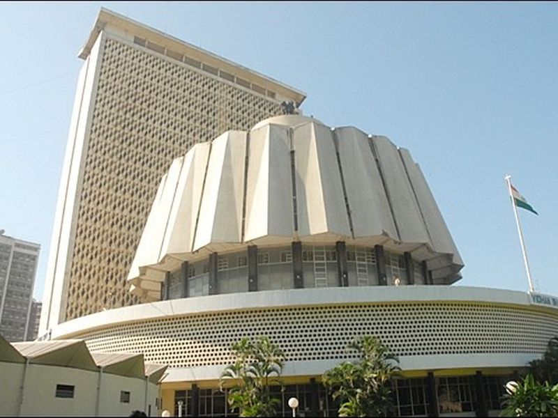 Maharashtra Legislative Council : Election for 6 seats of Maharashtra state Council | Maharashtra Legislative Council : विधान परिषदेच्या 6 जागांसाठी मतदान, दिग्गजांची प्रतिष्ठा पणाला