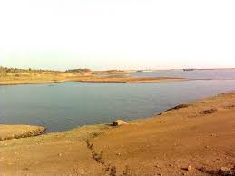 Less than six percent water resources in seven projects in West Vidarbha | पश्चिम विदर्भातील सात प्रकल्पांत सहा टक्क्यांपेक्षा कमी पाणीसाठा 