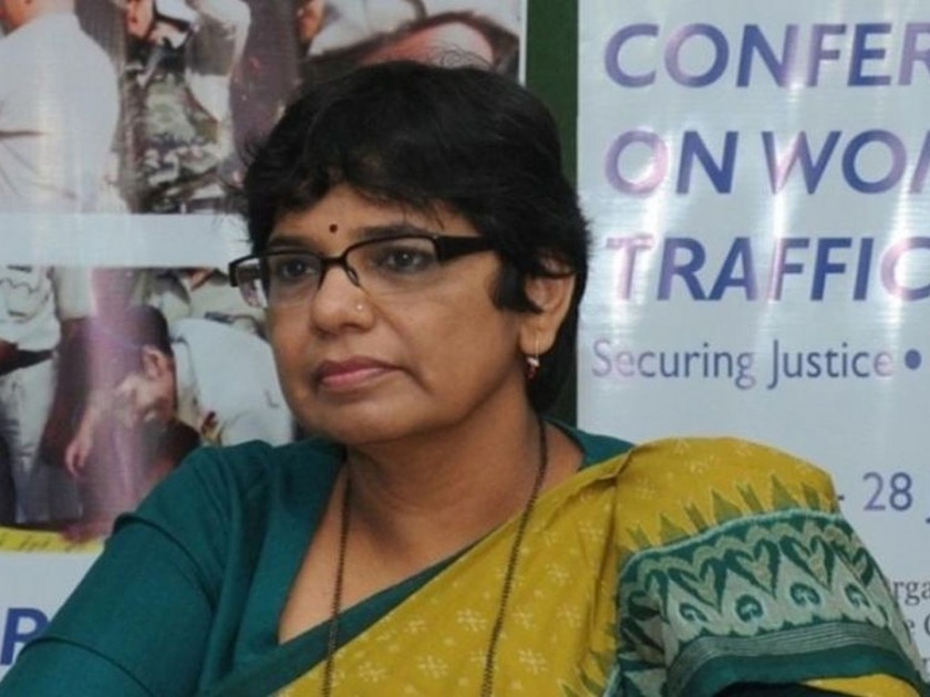 Vijaya Rahatkar Resigns From Chairperson Of state Womens Commission | विजया रहाटकरांचा राज्य महिला आयोगाच्या अध्यक्षपदाचा राजीनामा