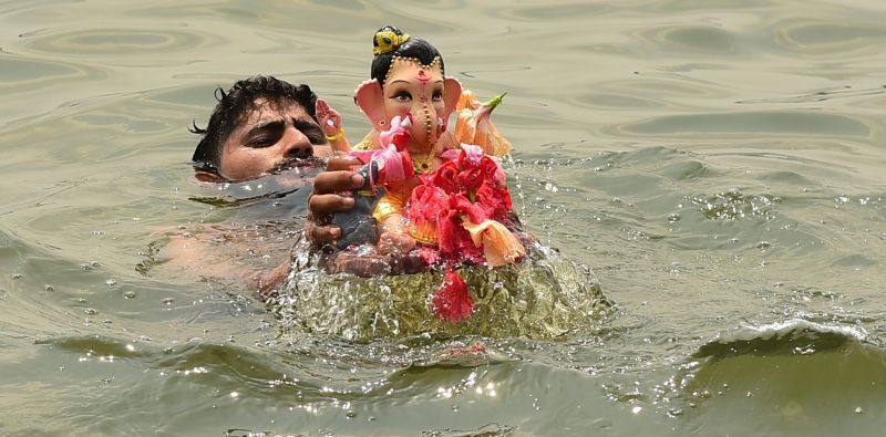 Ganeshotsav: A corporator, an artificial lake | गणेशोत्सव : एक नगरसेवक, एक कृत्रिम तलाव
