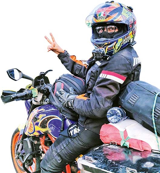 motovlog : Meet Mumbai Rider Women! | motovlog: भेटा मुंबईकर राइडर तरुणीला !