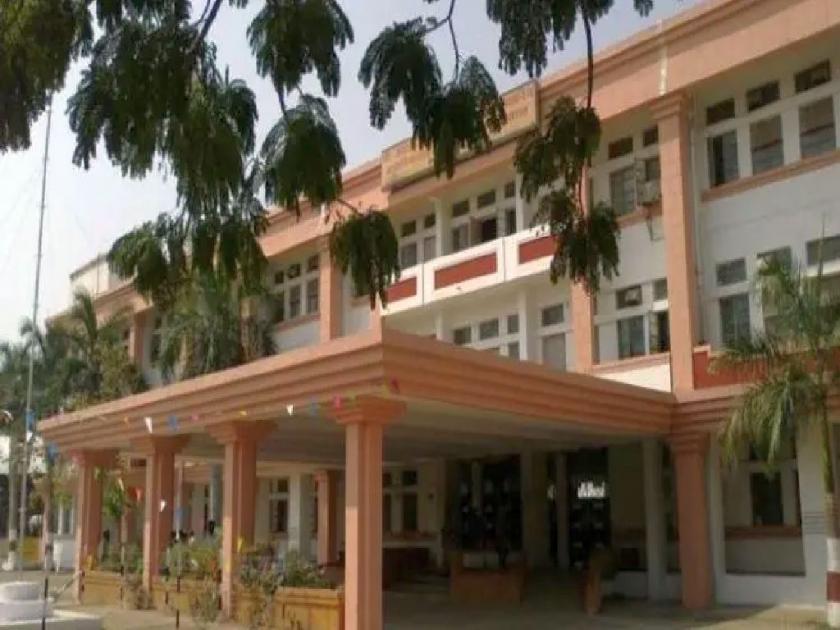 Fatal Ragging of a student in government medical college yavatmal Harassment complaint to authority | यवतमाळ मेडिकलमध्ये विद्यार्थ्याची रॅगिंग; जीवघेण्या छळाची अधिष्ठाताकडे तक्रार