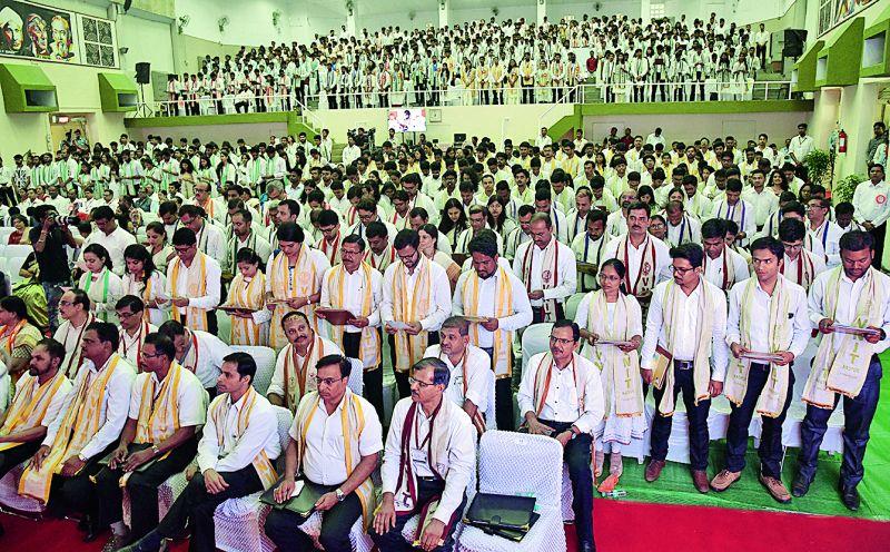 VNIT convocation ceremony become historic | ‘व्हीएनआयटी’चा दीक्षांत समारंभ ठरला ऐतिहासिक