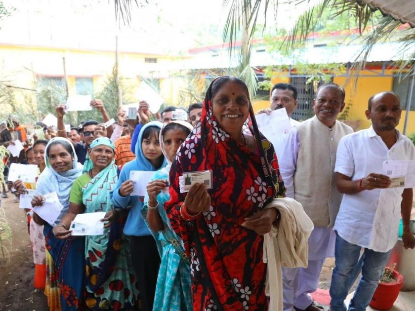 Chhattisgarh, Mizoram: Voting begins, one jawan injured in IED blast by Naxalites | छत्तीसगड इलेक्शन : मतदान सुरु, नक्षलवाद्यांकडून आयईडी स्फोटात एक जवान जखमी