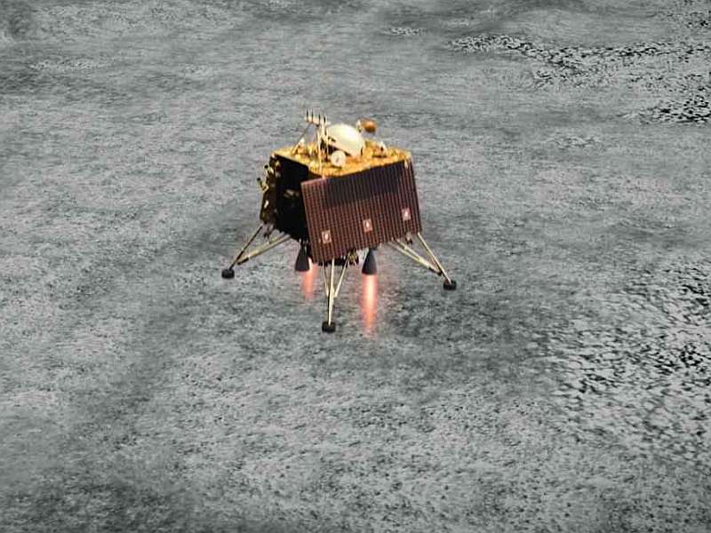 Isro Chief K Sivan Said On Chandrayaan 2 Mission, We Are Trying To Contact Vikram Lander | Chandrayaan-2 : अभी उम्मीद है बाकी... 'पुन्हा संपर्क साधण्याचे प्रयत्न सुरु' 