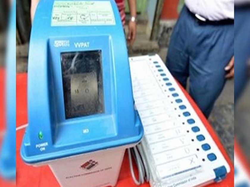 Loksabha Election 2024 - eight EVMs were found in scraps in Thane; Doubts raised by jitendra awhad | आठ ईव्हीएम ठाण्यात भंगार सामानात सापडल्याने खळबळ; आव्हाडांनी उपस्थित केली शंका