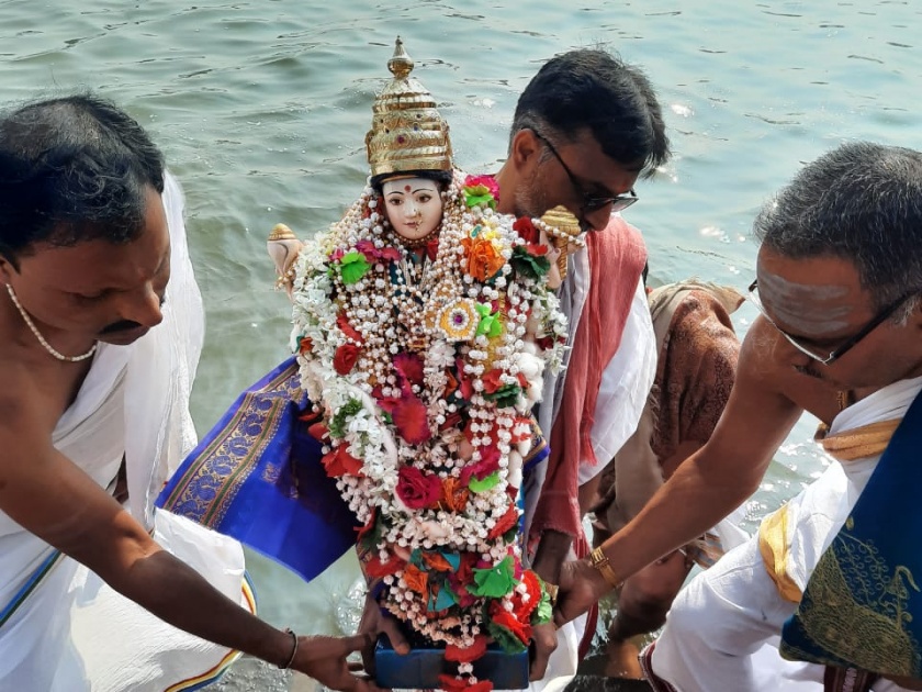The idol of Mother Krishnaveni was duly installed as per tradition | श्री क्षेत्र नृसिंहवाडी परिसरात कृष्णावेणी मातेच्या मूर्तीची परंपरेनुसार विधिवत प्रतिष्ठापना