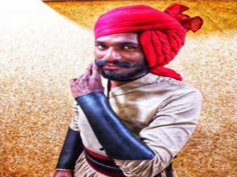Removed 'chultya' character in the Tanaji movie | तानाजी चित्रपटातील 'चुलत्या' हे पात्र वगळा : नाभिक समाजाचे आंदोलन