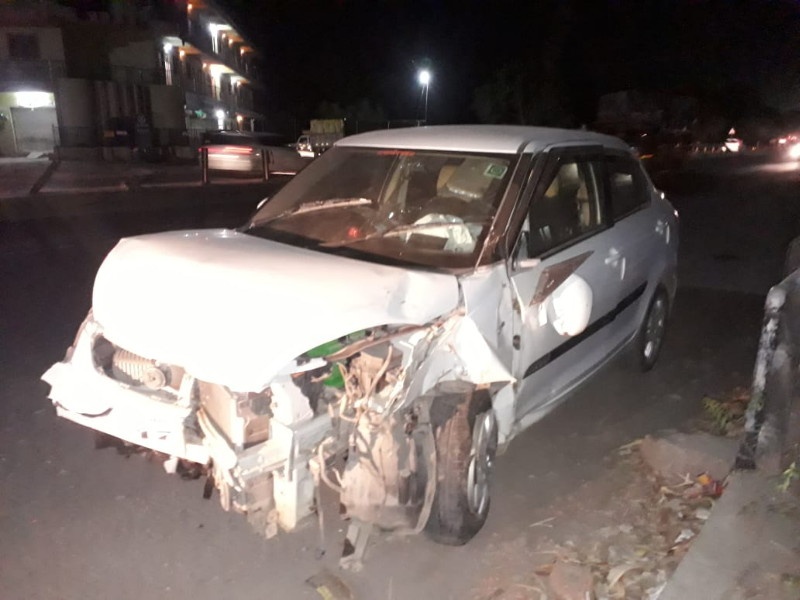 student car accident security guards death at Wagholi | वाघोली येथे विद्यार्थ्याच्या भरधाव कारने सुरक्षा रक्षकाला उडवले 