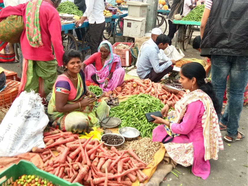 Market for the Makar Sankranti! | मकरसंक्रांतीनिमित्त बाजारपेठ फुलली!