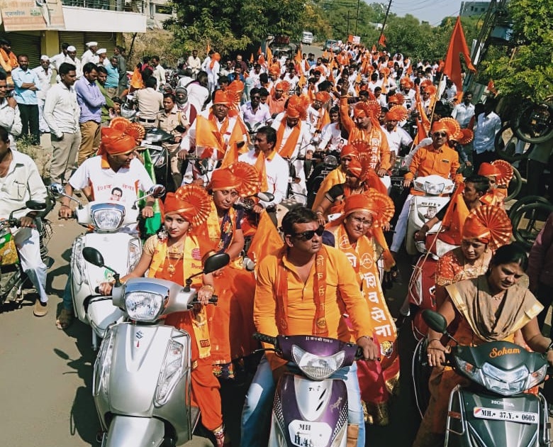 Hindutva Rally in Washim city! | वाशिम शहरातून निघाली ‘हिंदुत्व रॅली’!