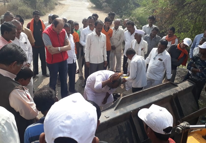 Launch of water conservation work in Karanjha taluka under 'Sujlam, Suphalam'! | ‘सुजलाम, सुफलाम’अंतर्गत कारंजा तालुक्यात जलसंधारण कामाचा शुभारंभ !
