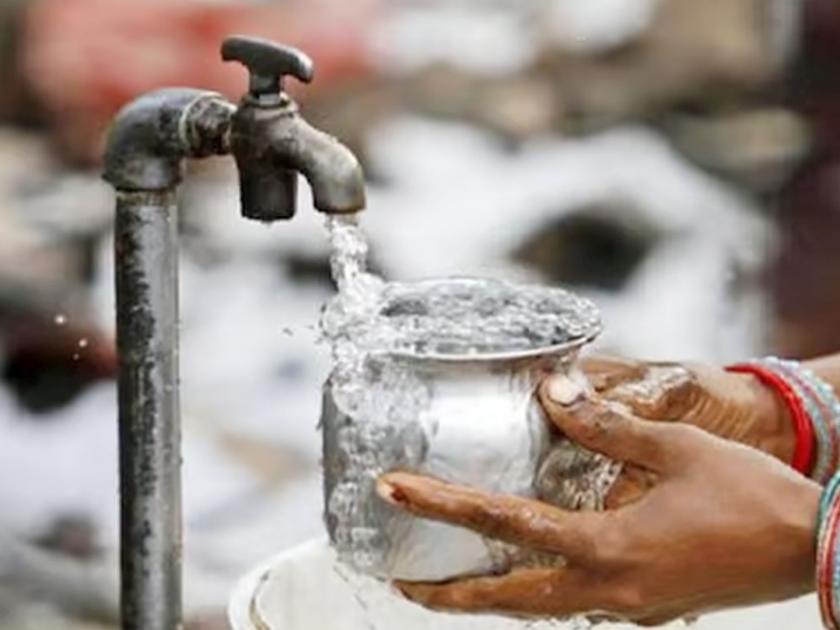 municipal corporation's appeal to use water sparingly to Dharavikars | धारावीकरांच्या तोंडचे पाणी पळणार, पाणी जपून वापरण्याचे महापालिकेचे आवाहन