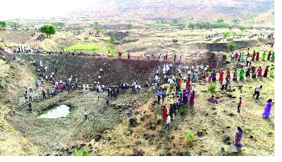 Jain Sanghatana is responsible for 123 villages of the district: Suresh Patil | जैन संघटनेमार्फत जिल्हयातील १२३ गावे पाणीदार : सुरेश पाटील