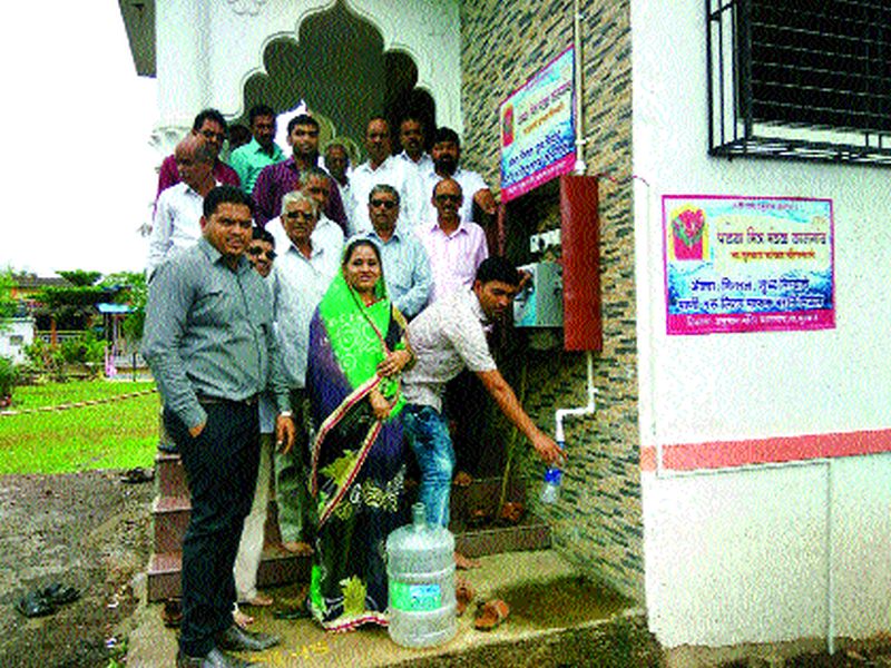 'Bhajirath' effort for pure water | शुद्ध पाण्याकरिता ‘भगीरथ’ प्रयत्न