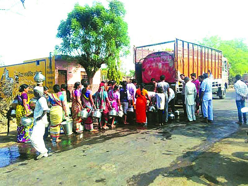 Water problems in 31 villages in Chikhli taluka is serious! | चिखली तालुक्यात ३१ गावांमध्ये पाणी समस्या गंभीर!