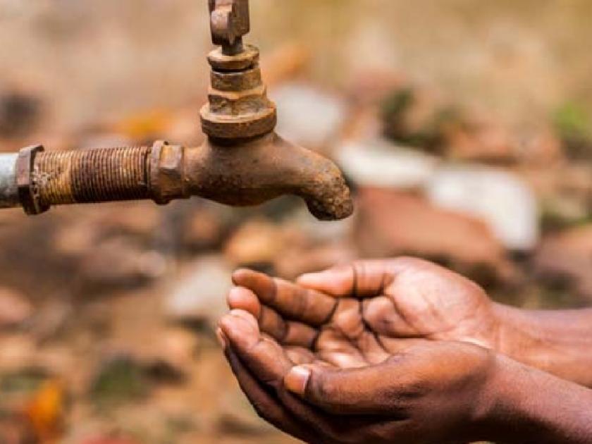 Water scarcity in western part of Satara, Citizens angry | साताऱ्याच्या पश्चिम भागात पाणीटंचाई; नागरिक संतप्त, रास्ता रोकोचा इशारा