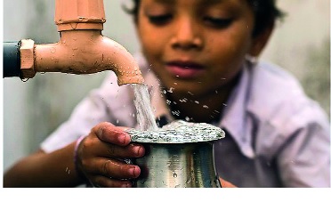 Water scheme successful in 550 villages; Accurate planning due to public education and labor | जिल्ह्यात ५५० गावांत पाणी योजना यशस्वी; लोकवर्गणी आणि श्रमदानामुळे अचूक नियोजन