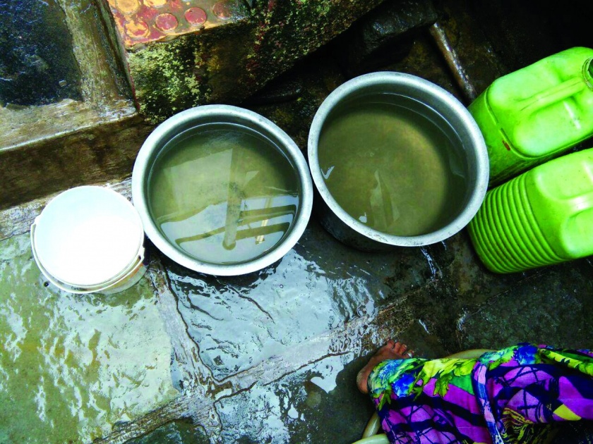 Poor water supply to people in different areas of Washim city | वाशिम शहरातील विविध भागात नागरीकांना नळावाटे गढुळ पाण्याचा पुरवठा