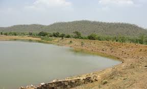 Facilities for the storage of 2.49 crore liters of water | लोकसहभागातून २.४९ कोटी लीटर पाणी साठवण्याची सोय                    
