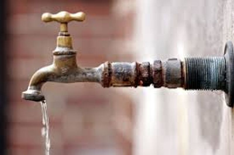 Planning to prevent water shortage in Zilla Parishad! | जिल्हा परिषदेत अडकला पाणीटंचाई निवारणाचा आराखडा!