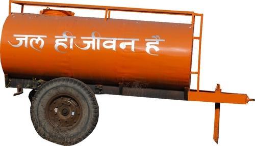 Water supply through tankers in scarcity-hit villages - Collector's instructions | टंचाईग्रस्त गावांमध्ये टँकरद्वारे पाणीपुरवठा करा! -  जिल्हाधिकाऱ्यांचे निर्देश