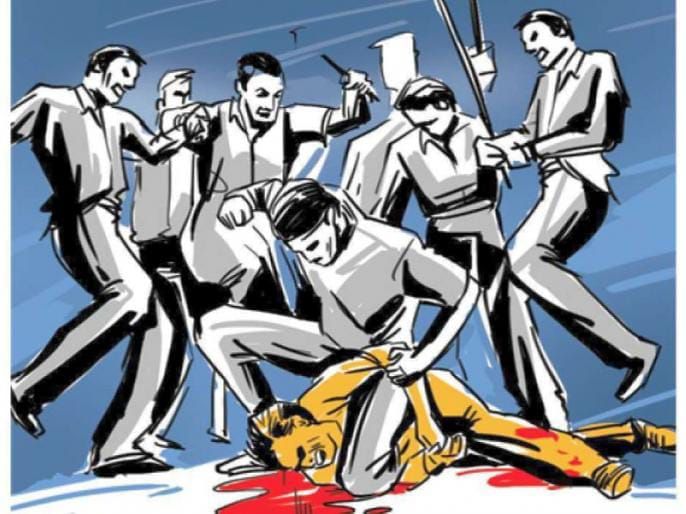 Four people injured in raid in Nagpur | नागपुरात छेडखानीवरून सशस्त्र हल्ला , एकाच कुटुंबातील तिघांसह चार जखमी