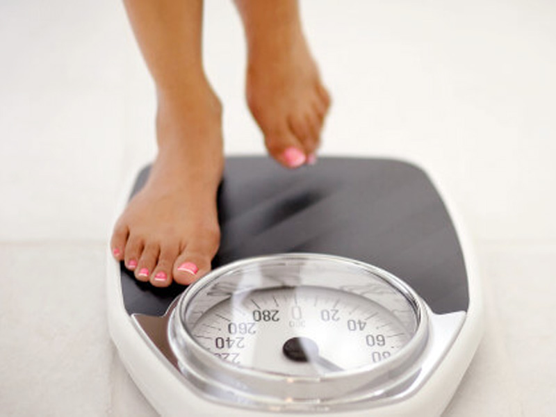 how to manage diet plan to reduce weight | Health 'असं' वजन कमी करायला जाल, तर 'भारी'च पडणार!