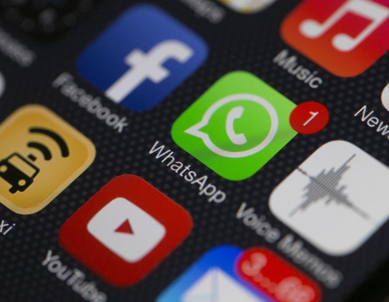Secure your phone if you lose your WhatsApp data | मोबाइल हरवल्यास अशाप्रकारे सुरक्षित करा तुमचा WhatsApp डेटा