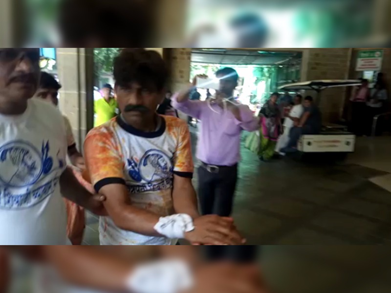 10 injured in Govinda in Mumbai | Dahi Handi 2018 : मुंबईत आतापर्यंत 121 गोविंदा जखमी