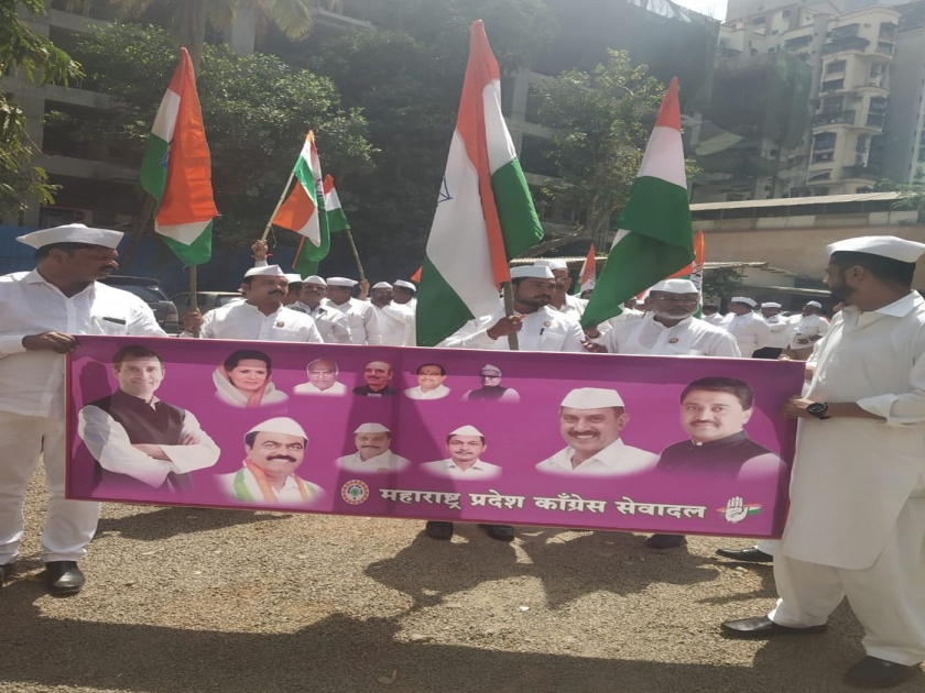 Congress Tiranga rally against government | सरकारच्या हुकुमशाहीविरोधात काँग्रेसची तिंरगा पदयात्रा