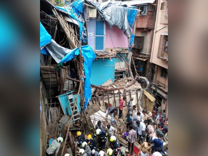 The death toll in the dongri building collapsed reached upto 10 | Mumbai Dongri Building Collapsed : डोंगरी इमारत दुर्घटनेत मृतांचा आकडा पोचला १० वर 
