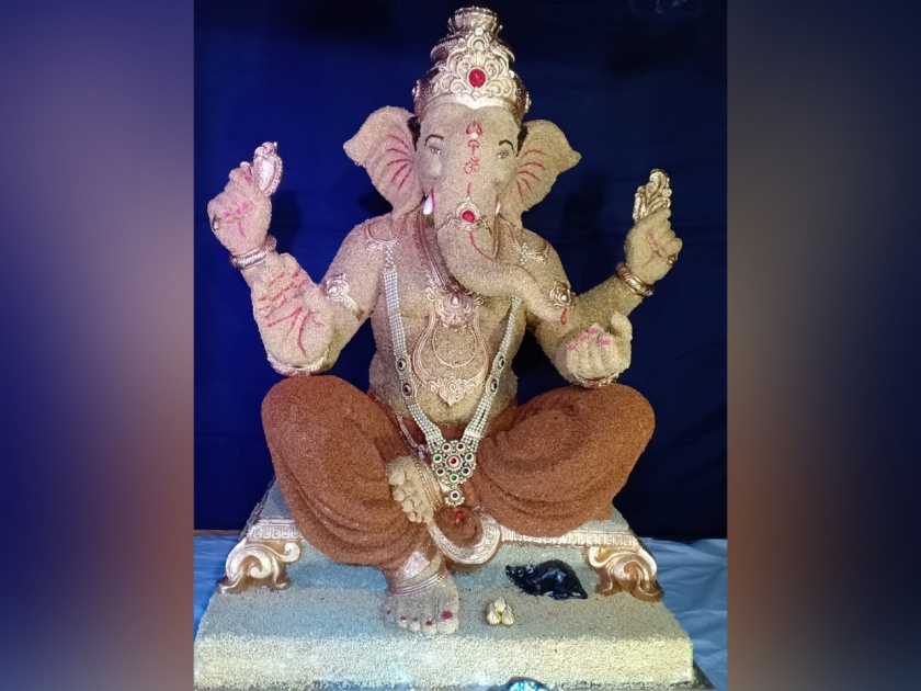 Ganesh Festival 2019 Grains Used To Make Ganesha Idol in bhandup | Ganesh Festival 2019 : भांडुपमध्ये धान्यांपासून साकारला गणराया