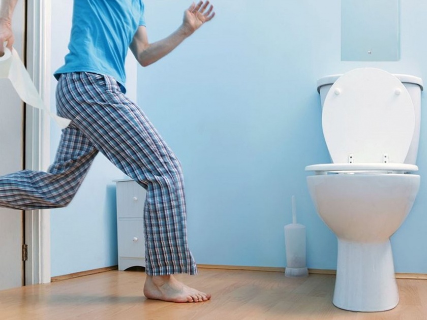 know What a perfect way for men to urine disposal Sitting or standing | बसून की उभं राहून? पुरूषांची लघवी करण्याची कोणती पद्धत योग्य.....